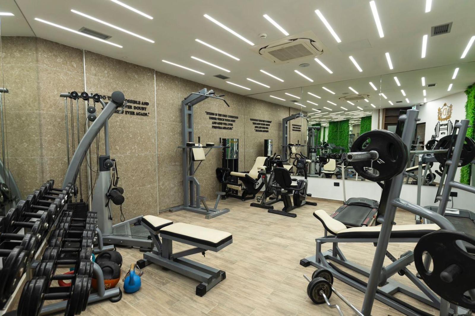 Destiny Hotel & Spa Yzberishti 외부 사진