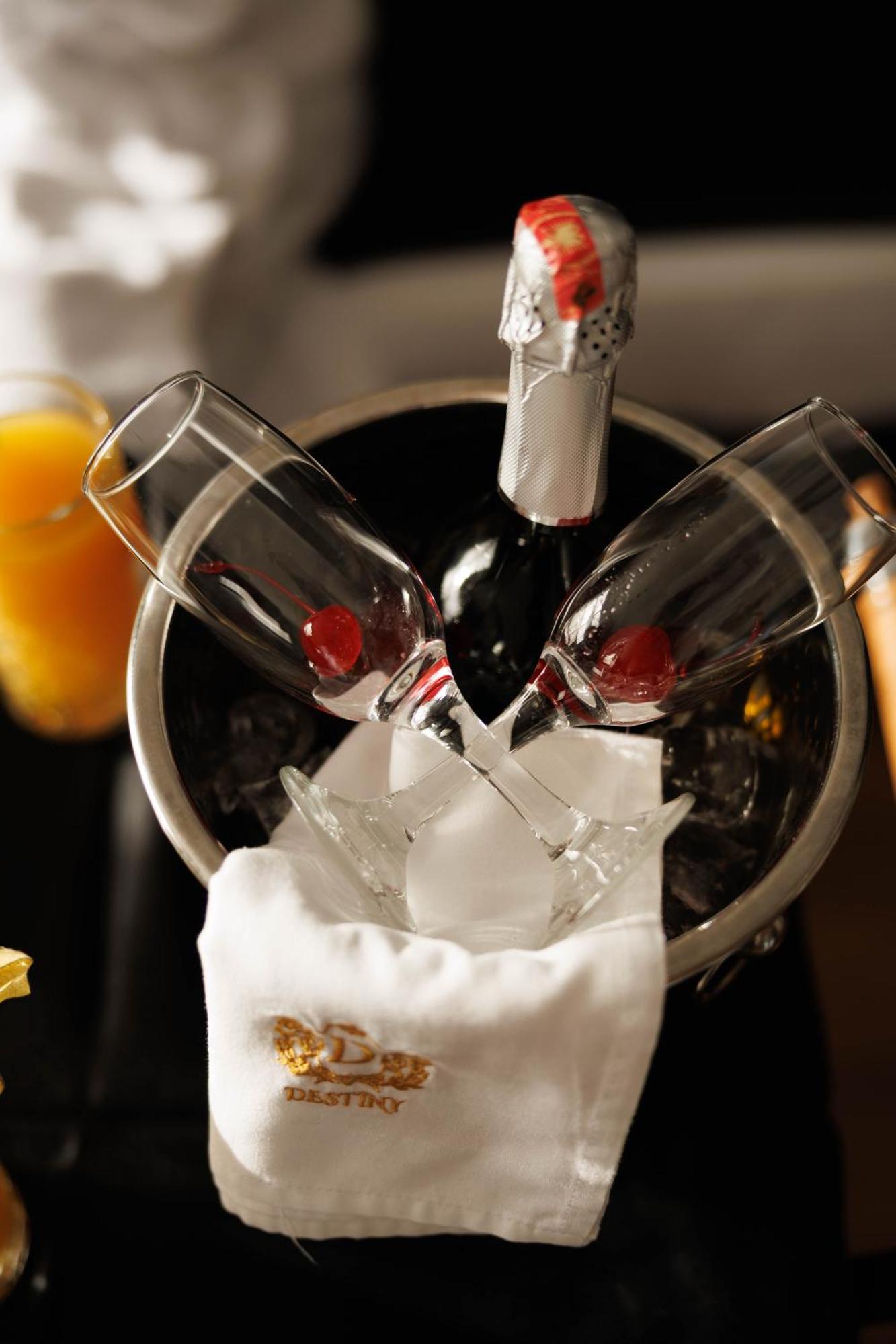 Destiny Hotel & Spa Yzberishti 외부 사진