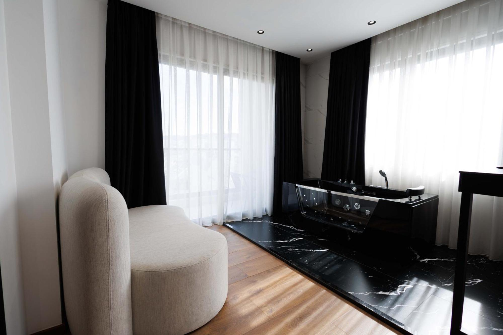 Destiny Hotel & Spa Yzberishti 외부 사진