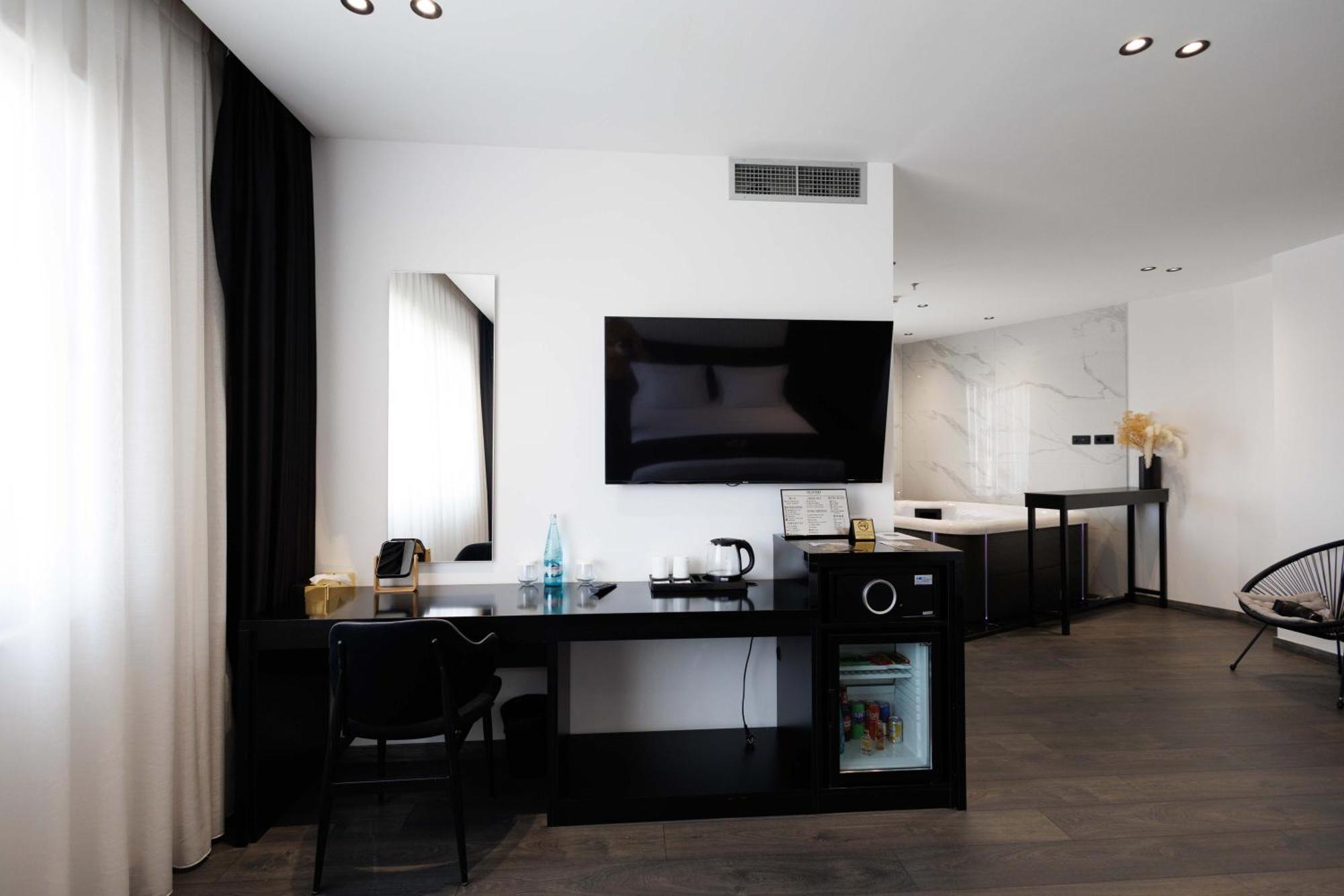 Destiny Hotel & Spa Yzberishti 외부 사진