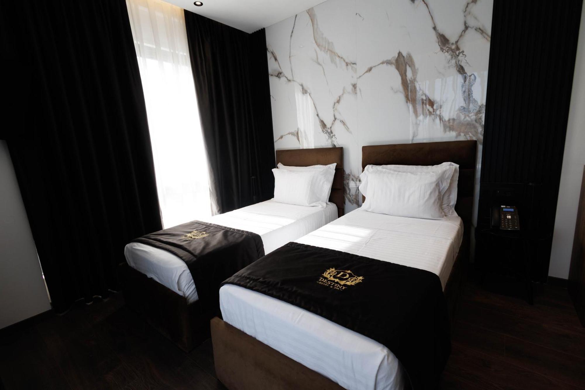 Destiny Hotel & Spa Yzberishti 객실 사진